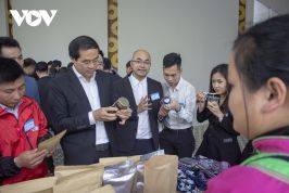 Chủ tịch tỉnh làm Tổ trưởng hỗ trợ doanh nghiệp ở Lào Cai: Doanh nghiệp mong chờ gì?