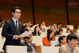 Kỷ lục chưa đầy 5 phút có thêm một doanh nghiệp