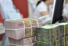 Đề xuất đánh thuế lãi tiền gửi tiết kiệm gây tranh cãi