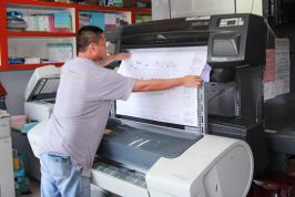 Muốn hành nghề, chủ xưởng in phải có bằng cao đẳng là… không cần thiết!