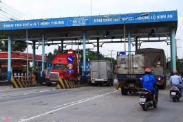 VCCI VỪA ĐỀ XUẤT MỘT LOẠT GIẢI PHÁP THAY ĐỔI CÁCH TÍNH PHÍ ĐƯỜNG BỘ ĐỂ HÓA GIẢI XUNG ĐỘT... BOT