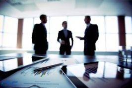 Hôm nay muốn là tỷ phú Việt Nam, ngày mai muốn là tỷ phú thế giới, nhưng vì sao doanh nghiệp Việt lại hay &quot;thu mình&quot;?