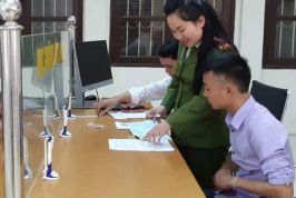 Hòa Bình: Nâng cao đạo đức công vụ và trách nhiệm người nêu gương