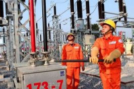CHUYÊN GIA VCCI: CẦN BỎ CƠ CHẾ ĐỘC QUYỀN TRONG XÂY DỰNG PHƯƠNG ÁN TĂNG GIÁ ĐIỆN