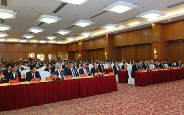 Hưng Yên: Các đồng chí lãnh đạo tỉnh gặp mặt doanh nghiệp, doanh nhân năm 2026