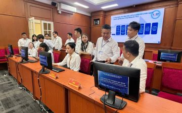 TP.HCM phấn đấu lọt top 5 địa phương dẫn đầu về chỉ số cạnh tranh cấp tỉnh