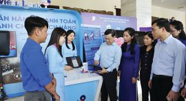 Tuyên Quang: Xây dựng nền hành chính phục vụ